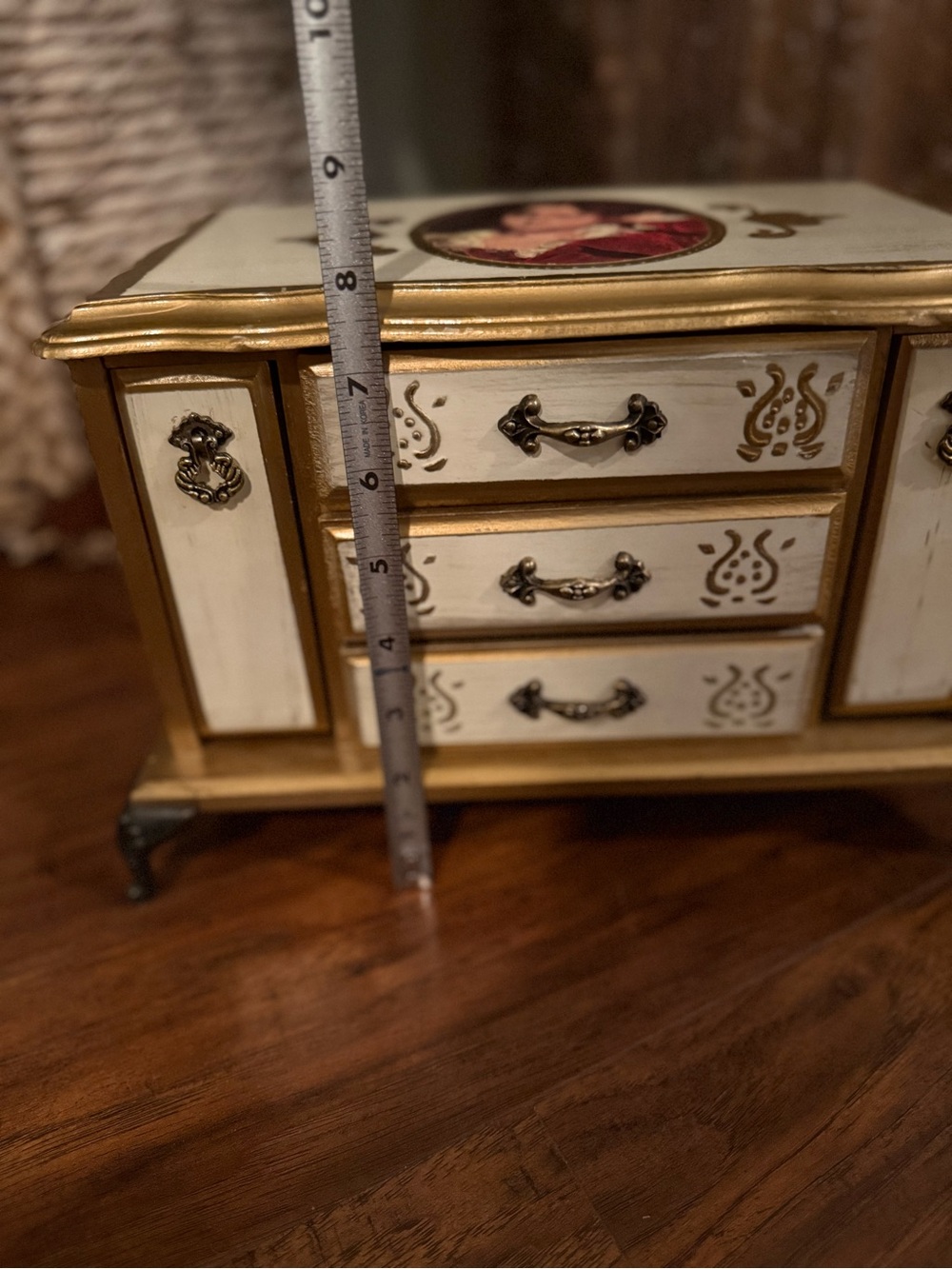Vintage 1970s Florentine-Style Wooden Musical Jewelry Box With Original PriceTag - Picture 3 of 16